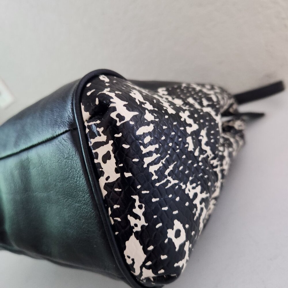 Like New Coach Minetta Black & Python Leather Sho… - image 10